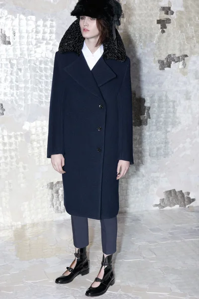 Look 2